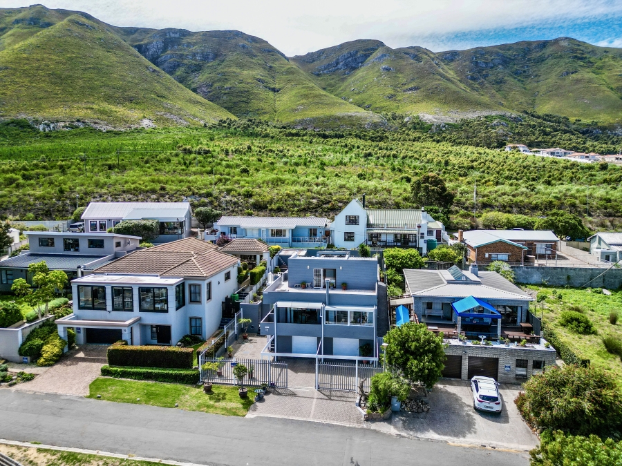 4 Bedroom Property for Sale in Onrus Western Cape